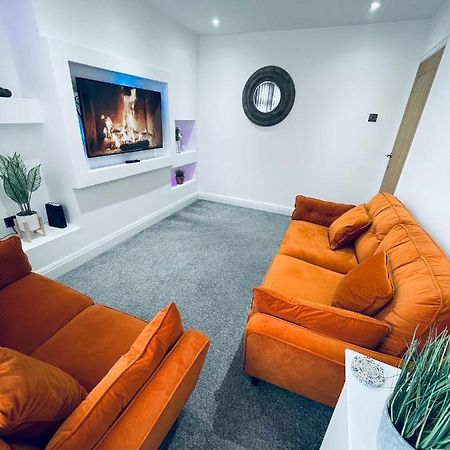 Brand New Modern 3 Bedroom Home Blackpool Luaran gambar