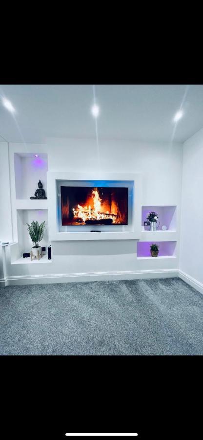 Brand New Modern 3 Bedroom Home Blackpool Luaran gambar